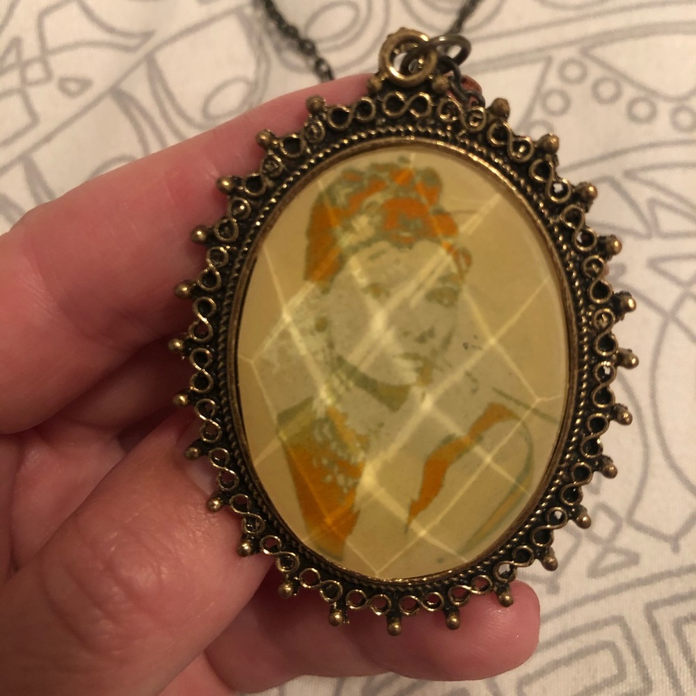 Vintage Audrey Hepburn Pendant & Chain